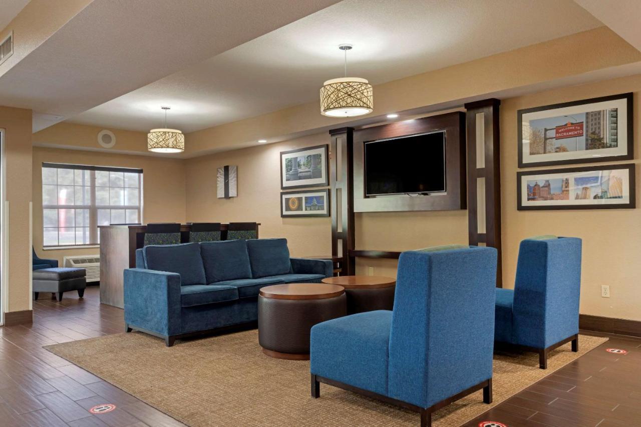 Comfort Suites Downtown Sacramento Extérieur photo