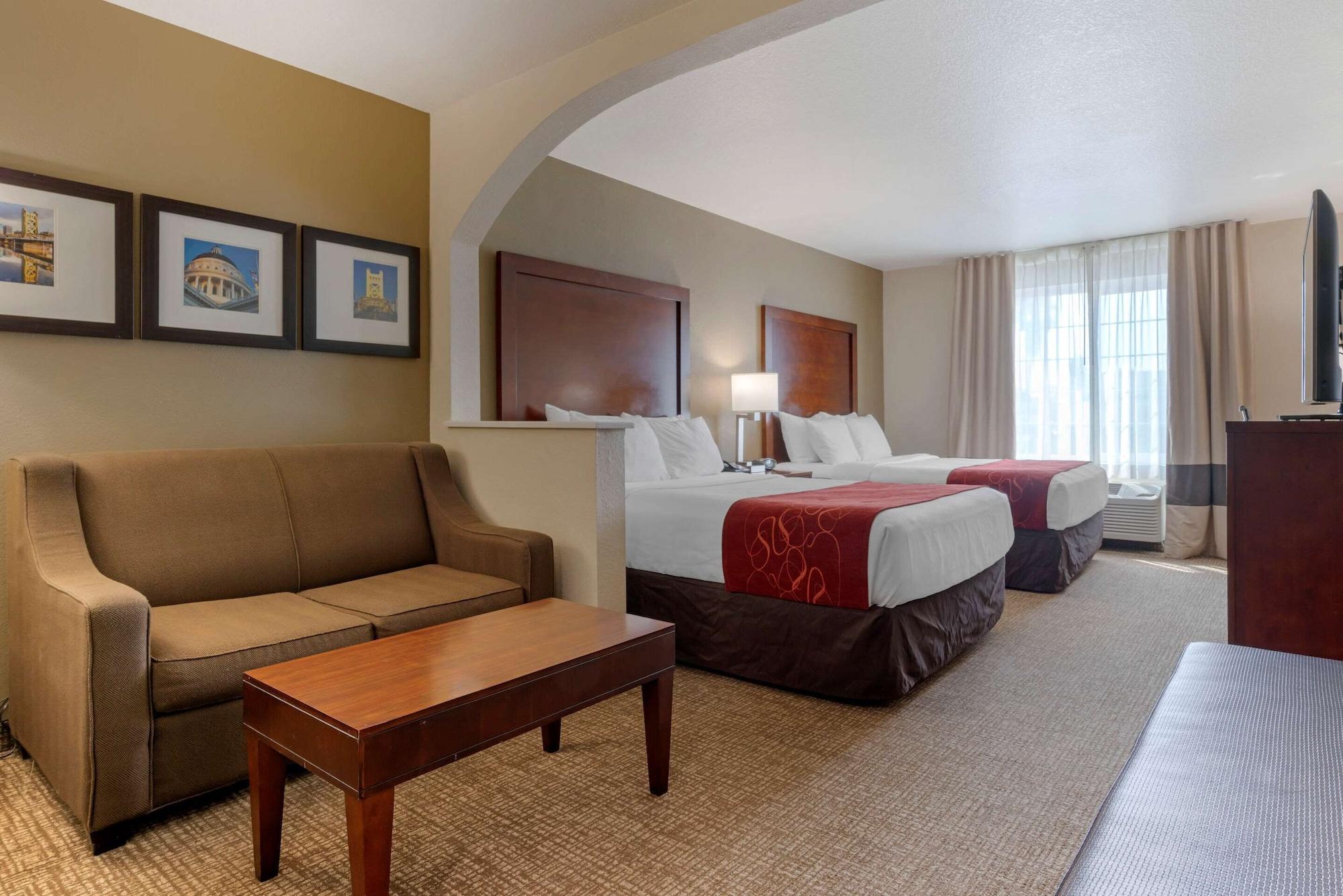 Comfort Suites Downtown Sacramento Extérieur photo